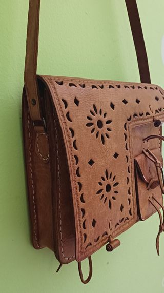 Bolso artesanía cuero marroquí. Precio negociable.