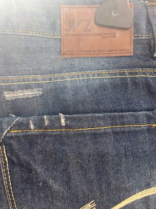 Pantalón Corto Vaquero Desgastado