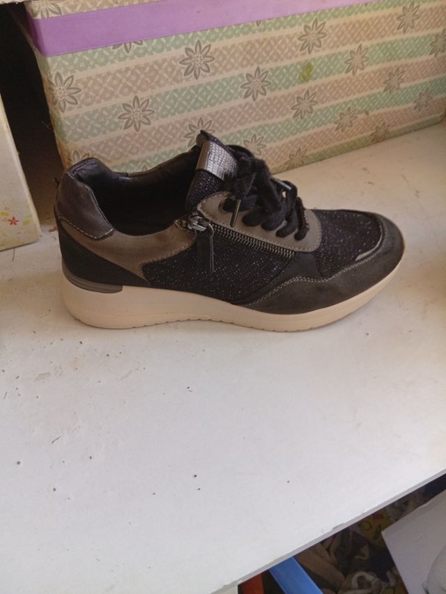 Zapatillas deportivas mujer negras y grises