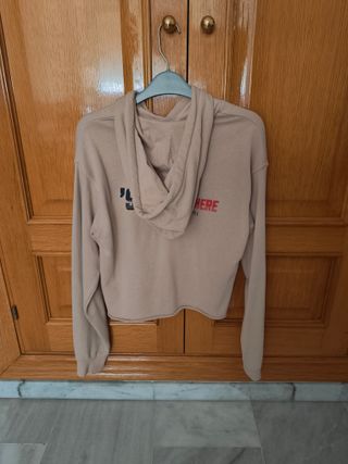 Sudadera Bershka Beige Born in the '98