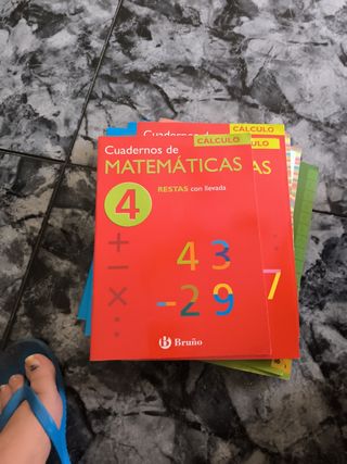 4 Restas con llevada (Cuadernos De Matematicas)...