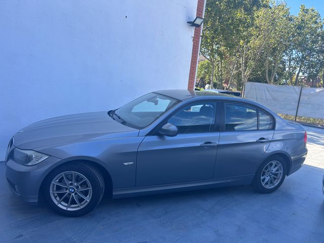 BMW Serie 3 2009 ETIQUETA C