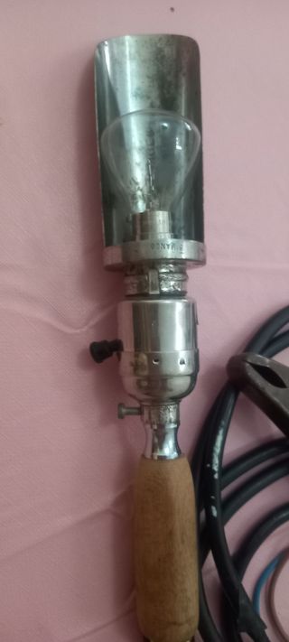 Lámpara para Batería Coche