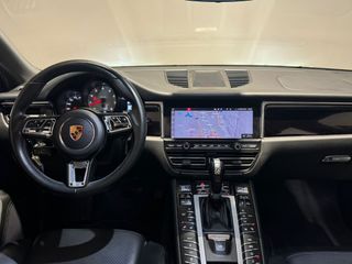 Porsche Macan 2020