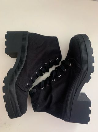 Botas H&M Negras.