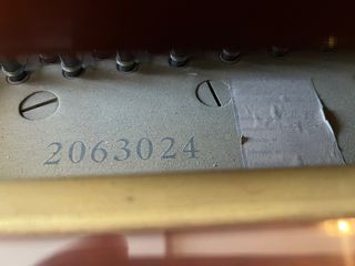 Piano de cola YAMAHA G1