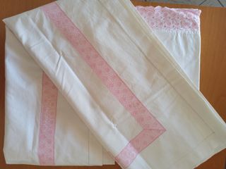 Lenzuolo matrimoniale + 2 federe pizzo rosa