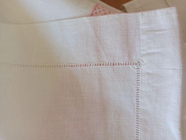 Lenzuolo matrimoniale + 2 federe pizzo rosa