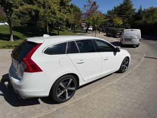 Volvo V60 2017