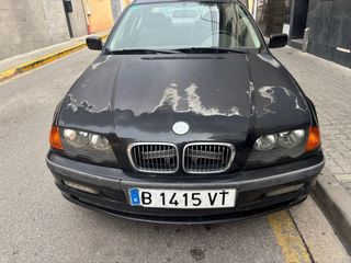 BMW 323 2002