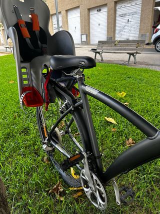 Bicicleta con sillita para niño