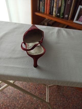 Zapatos de tacón dorados vintage talla 39