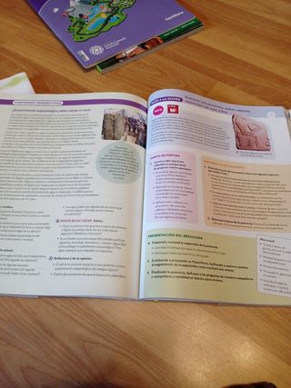 GEOGRAFIA E HISTORIA 1 ESO CONSTRUYENDO MUNDOS