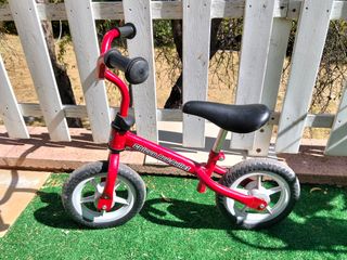 Bicicleta de equilibrio Chicco Roja