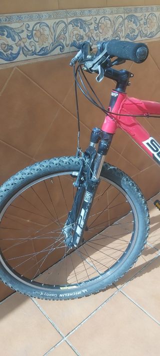 Bicicleta Scott Scale 70