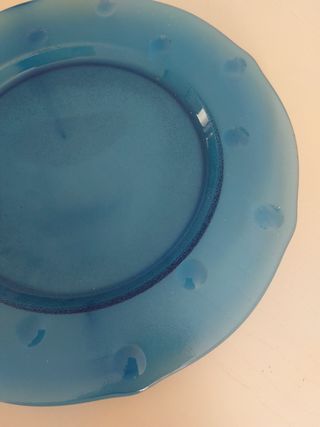 Piatto da portata in vetro blu