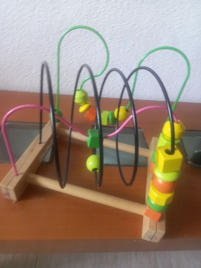 Juguete de madera IKEA