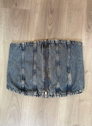 Top vaquero con cremallera