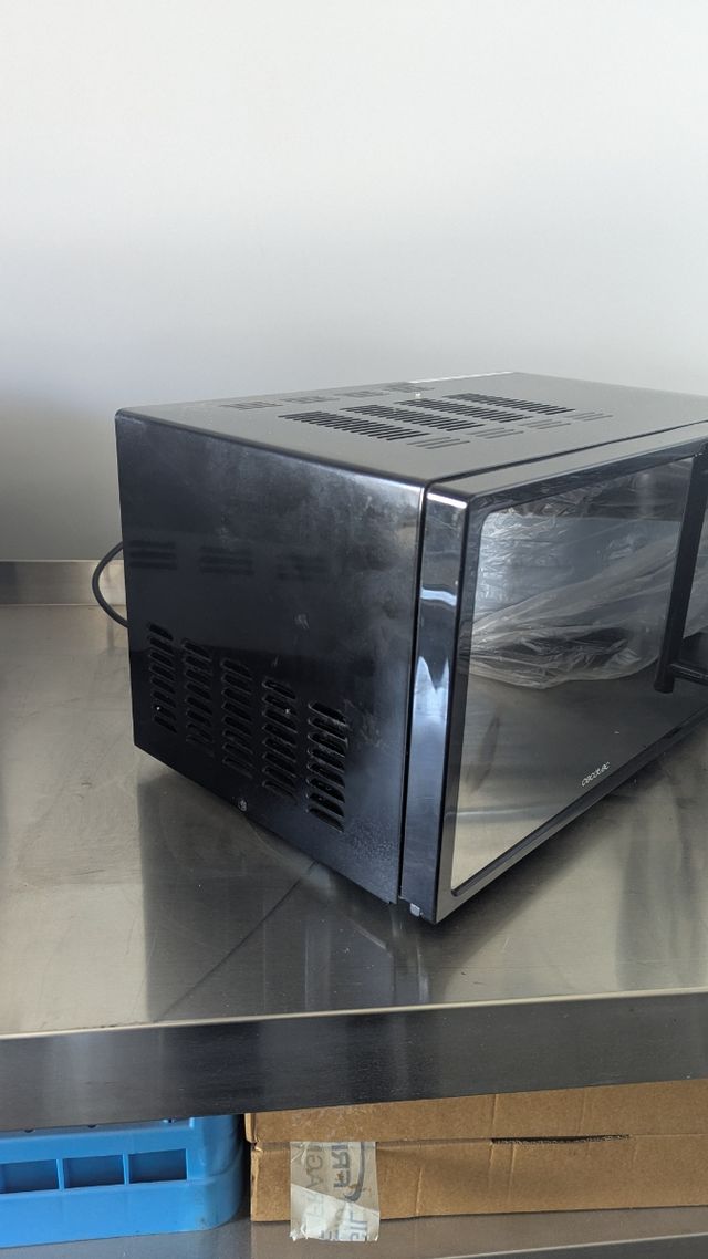 Microondas Cecotec Negro