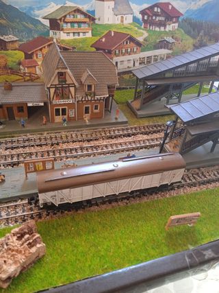 Vagón mercancías Trix N 4 ejes