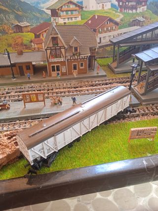 Vagón mercancías Trix N 4 ejes