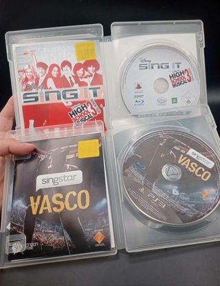 Microfoni Singstar Sony con 2 giochi