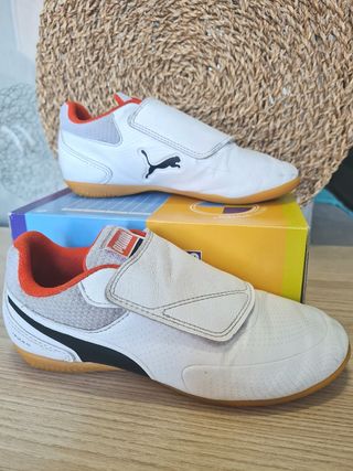 Deportivas Puma Truco III Fútbol Sala Talla 32