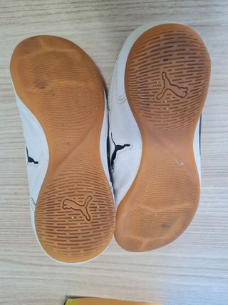 Deportivas Puma Truco III Fútbol Sala Talla 32
