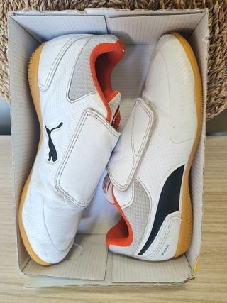 Deportivas Puma Truco III Fútbol Sala Talla 32