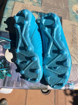 Botas de fútbol Nike niño talla 35