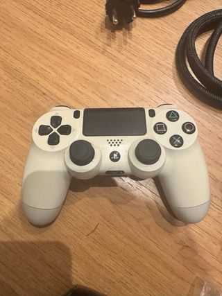 PS4 Pro 1TB | 2 mandos | Caja original