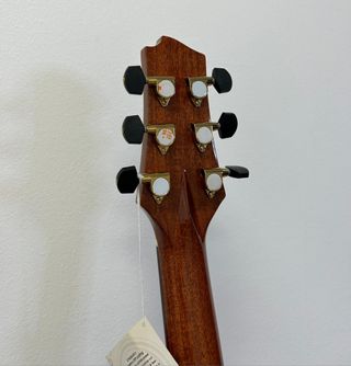 Guitarra Acústica Egmond 