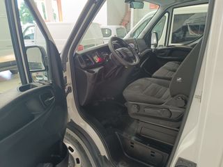 IVECO DAILY 35C 16 CAMION CARROZADO 05/23 2.3 160C