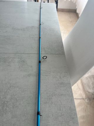 Cañas de pescar nuevas