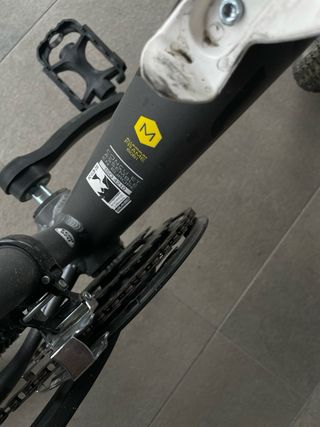Bicicleta Scrapper 27.5 XC 3.2 LTD