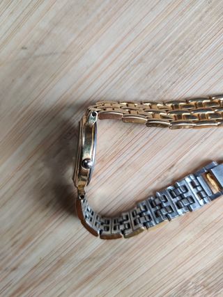 Reloj Racer Dorado y Blanco