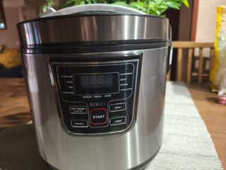 Olla Multifunción SOGO SS-10765 860W 5L Plata
