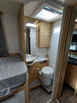 Autocaravana Benimar Perseo 563