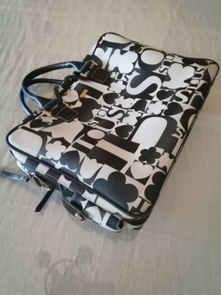 Maletín Tous original de Piel blanco y negro.