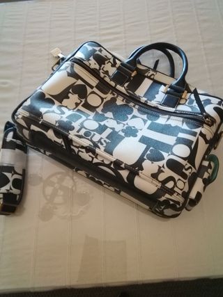 Maletín Tous original de Piel blanco y negro.