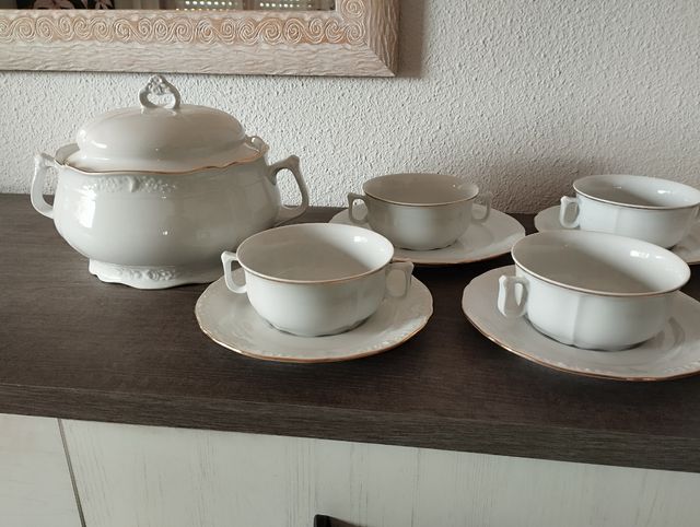 Juego consomé Sta Clara, porcelana
