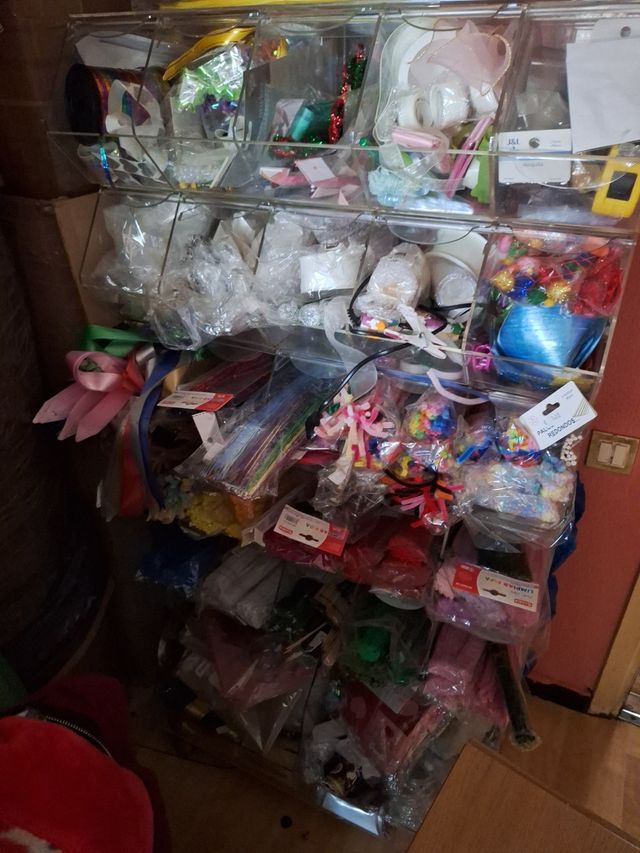 Material para manualidades y bisutería