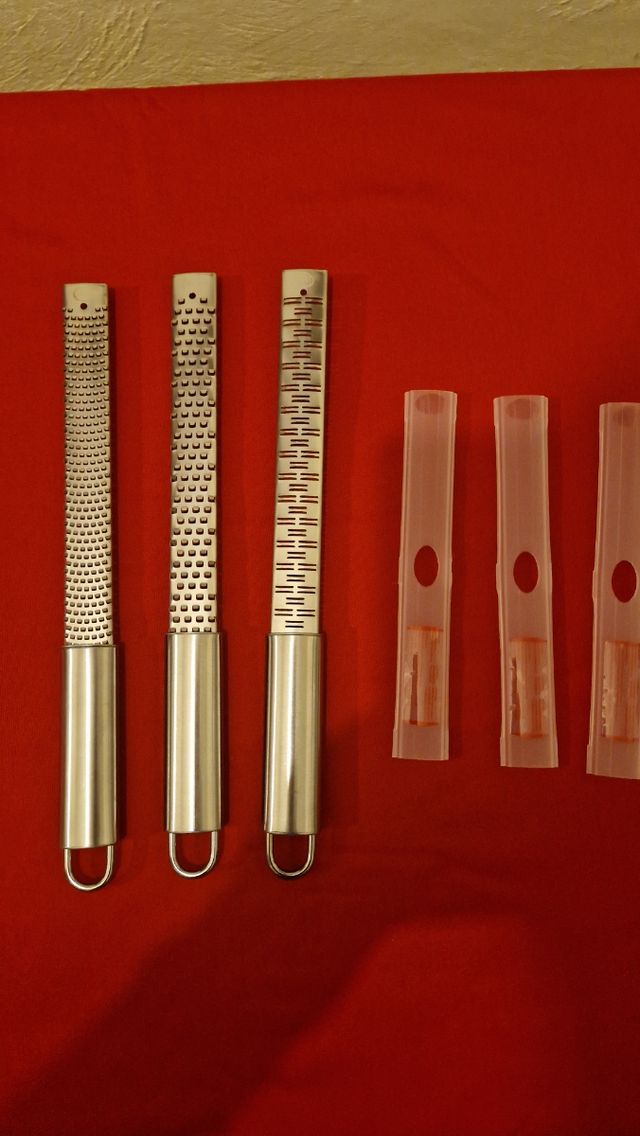 Set 3 Grattugie AMC con Copri-lama