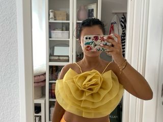 Top flor Zara amarillo