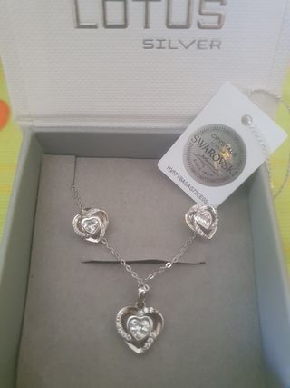 Lotus Silver Collar y Pendientes Corazón Swarovski