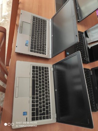Lote 260 Portátiles