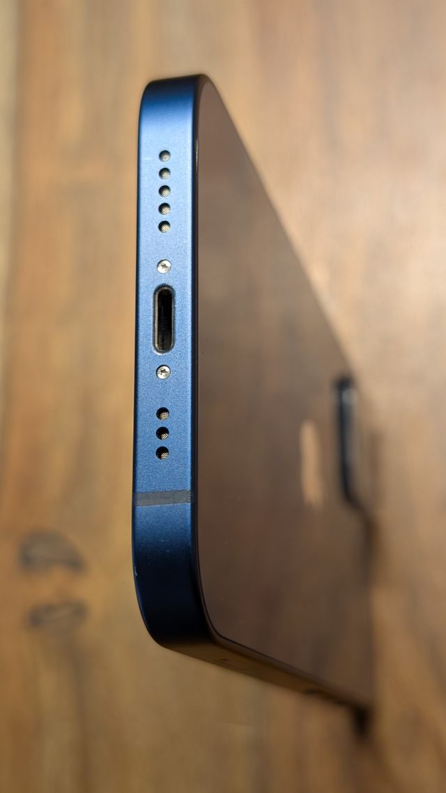 iPhone 12 blu 128GB + accessori