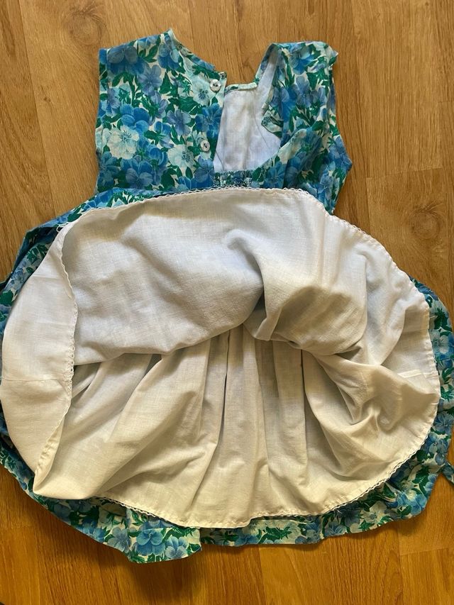 Vestido floral niña