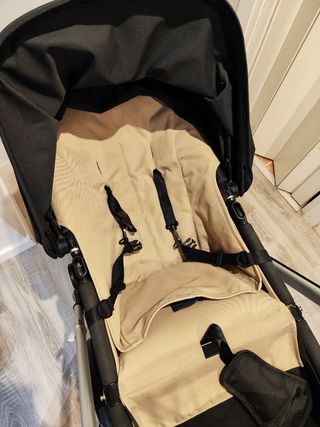 Capota Bugaboo Negra  extensible con ventilación