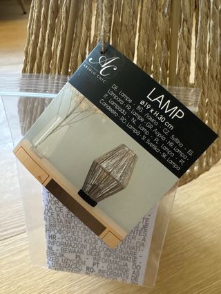 Lámpara de mesa de Yute
